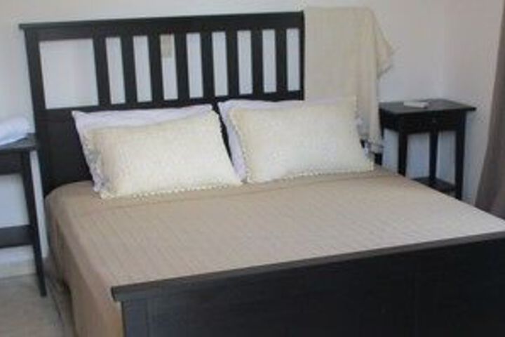Room 13 of 40