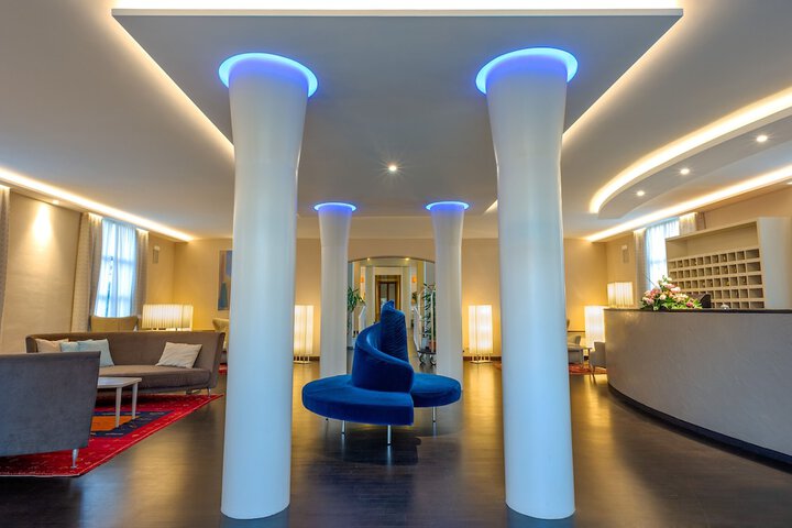 Lobby Photos