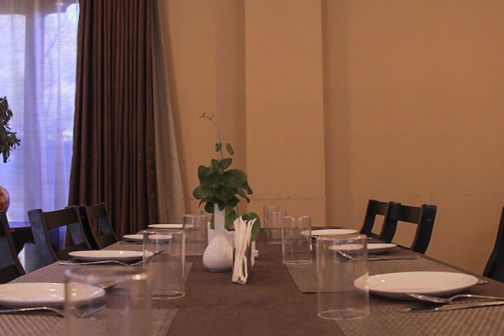 Dining 13 of 19