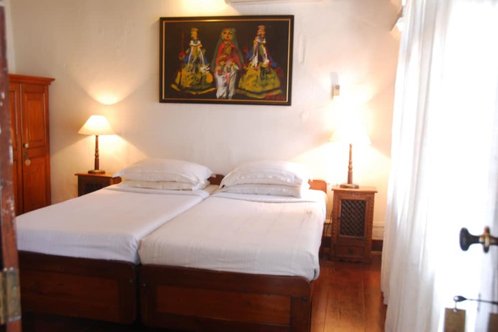 Room 20 of 43
