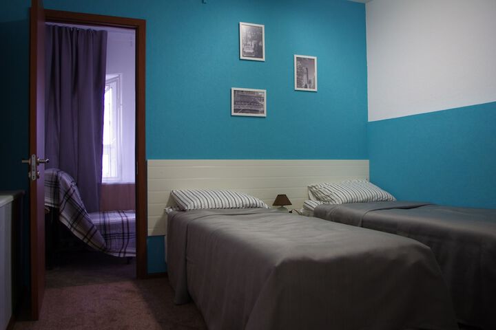 Room 18 of 25