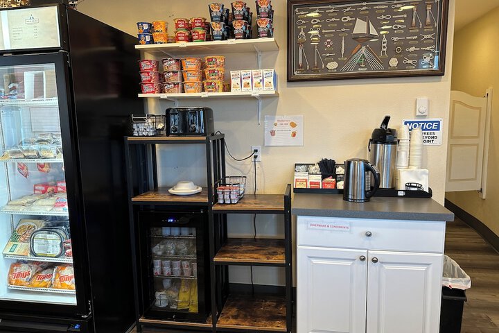 Breakfast/Coffee Service 117 of 159