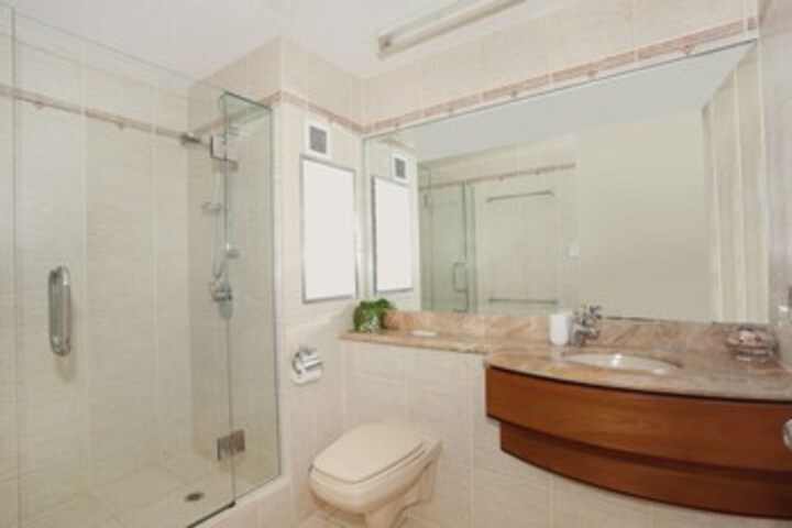 Room 3 of 19