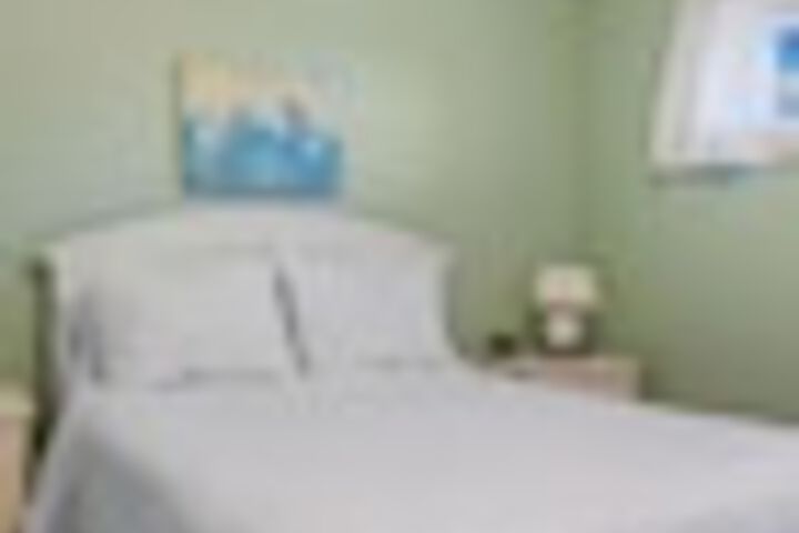 Room 173 of 663