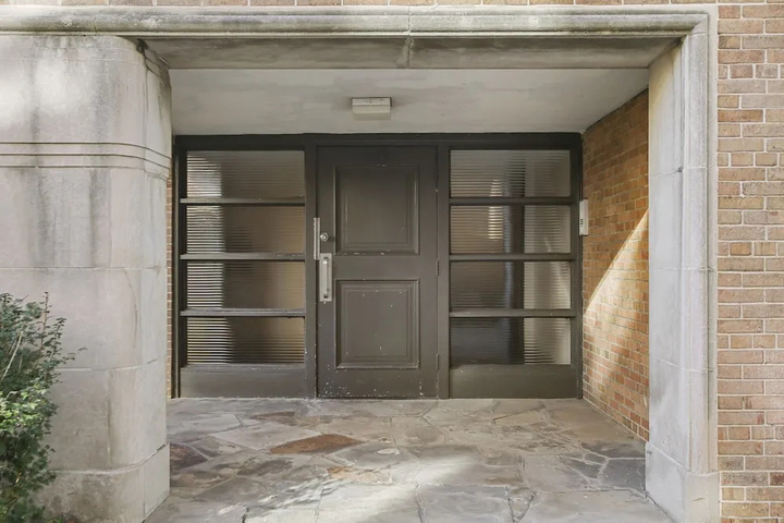 Image of 2BR Rogers Park Apt in Sheridan