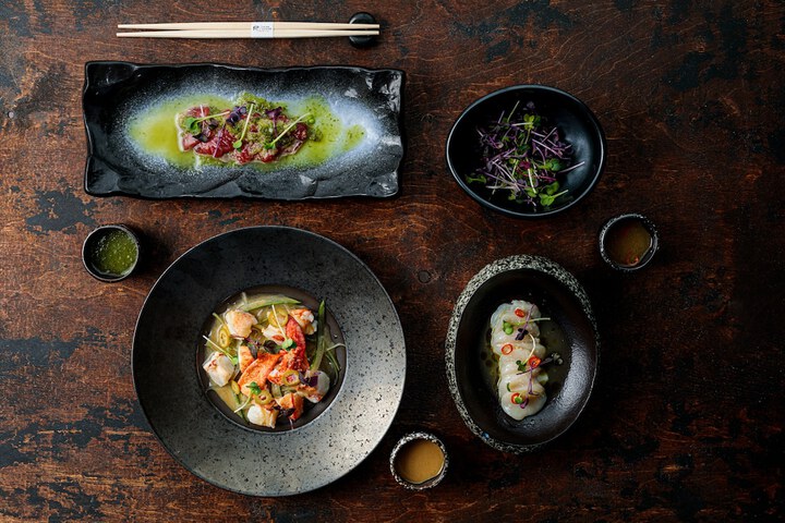 Dining 103 of 147