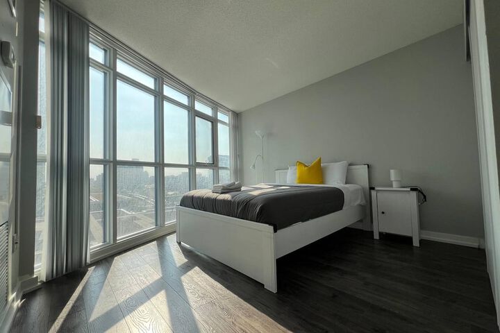 Room 146 of 198