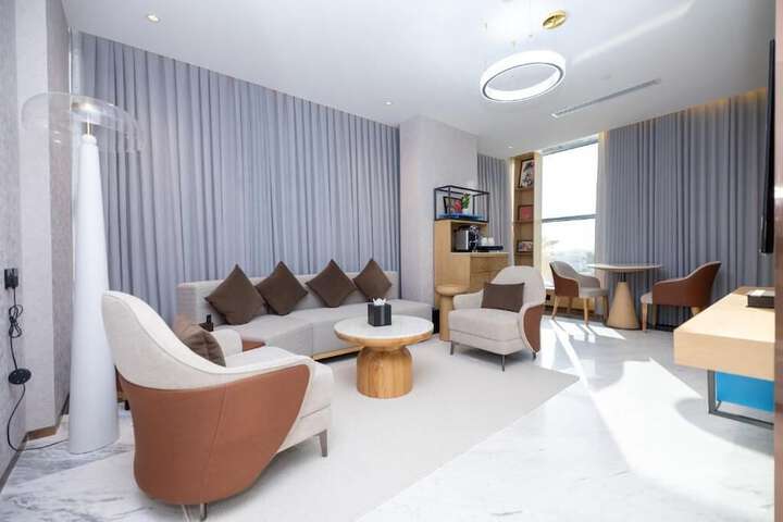 Room 22 of 32