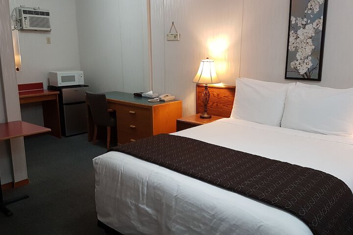 Room 5 of 36