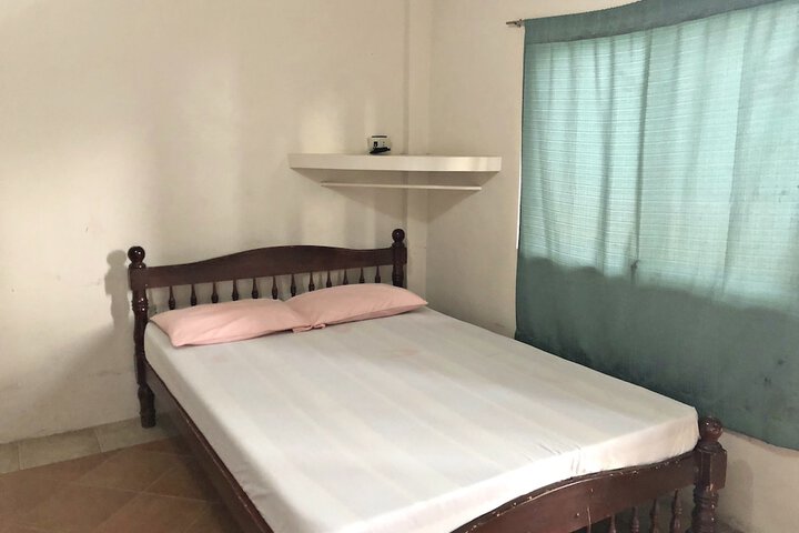Room 3 of 44