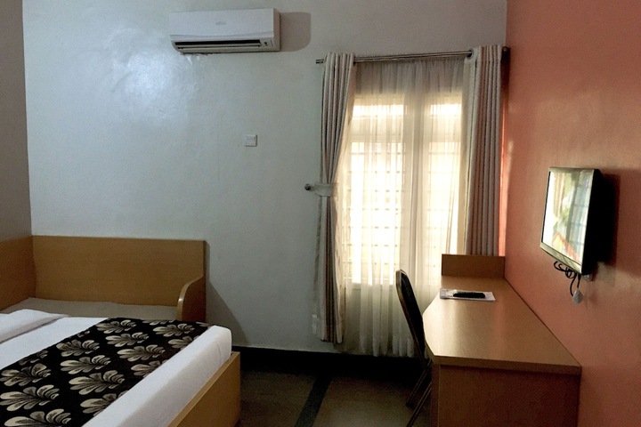 Room 19 of 43