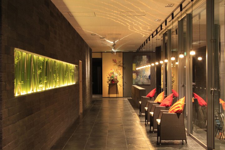 Hotel 2 of 115