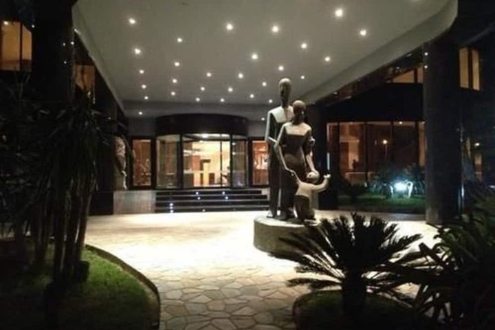 Hotel 40 of 43