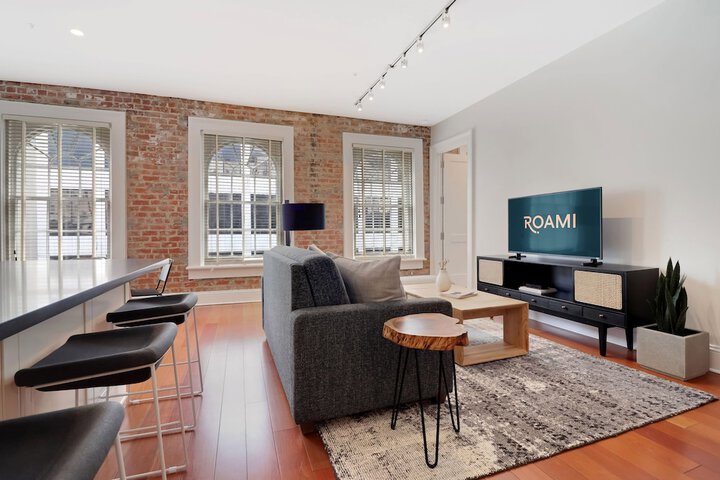 Room 100 of 146