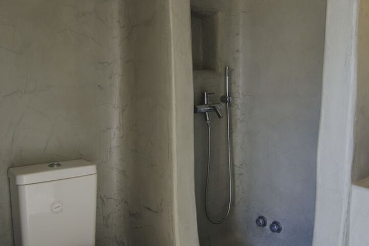 Room 125 of 142
