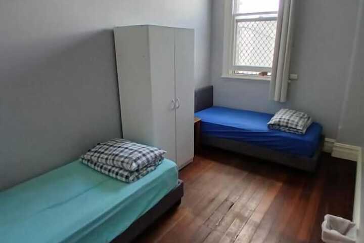 Room 19 of 52