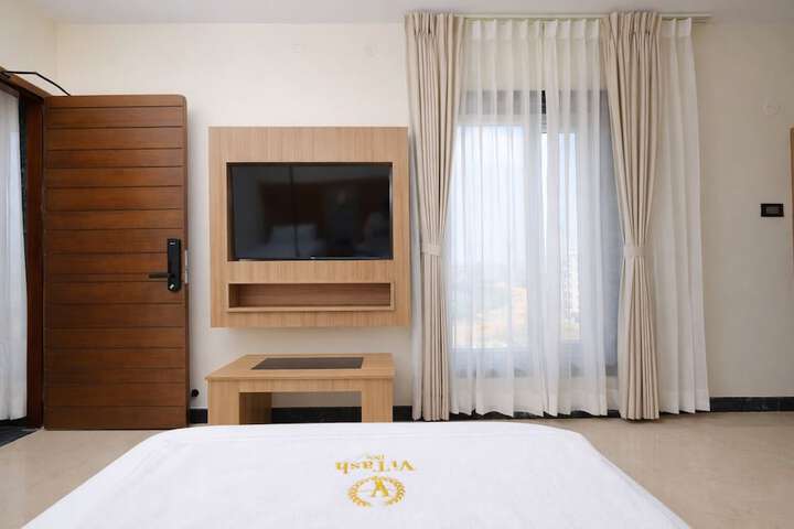 Room 7 of 54
