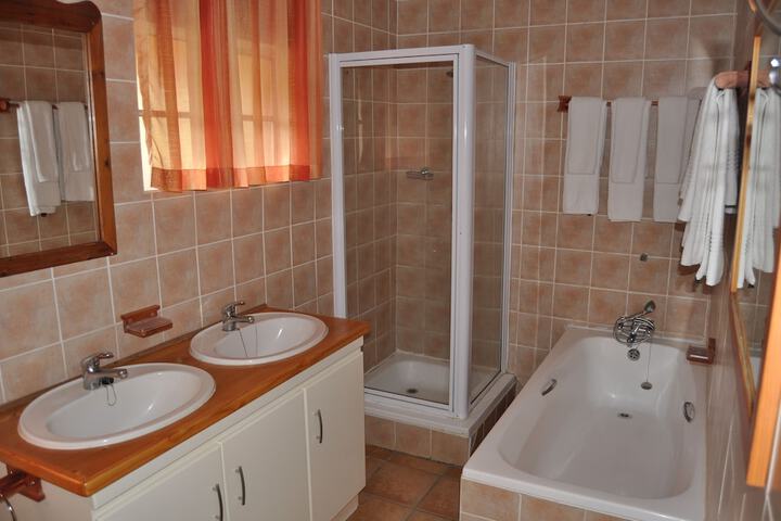 Room 55 of 138