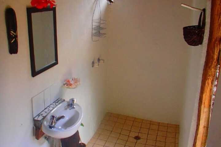 Room 15 of 38