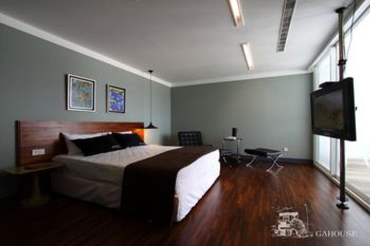 Room 26 of 45