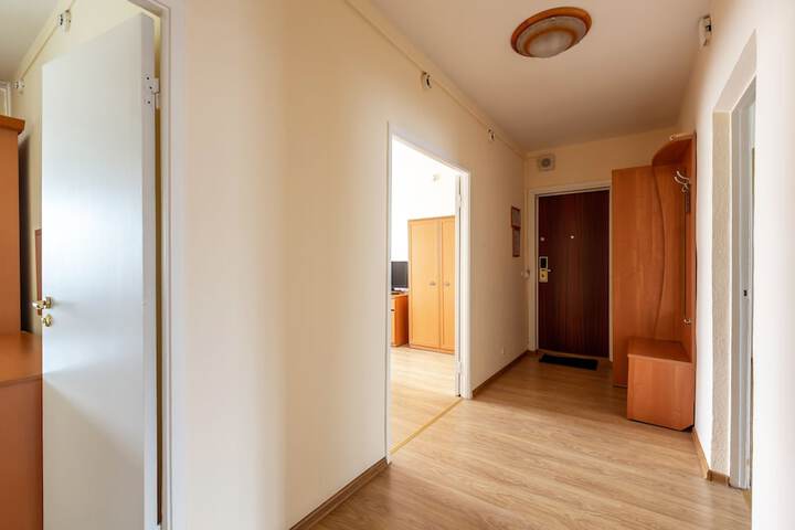 Room 9 of 62
