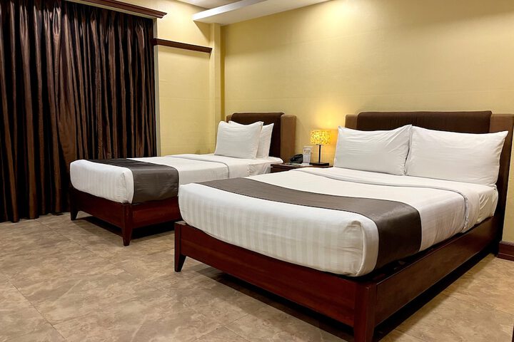 Room 7 of 26