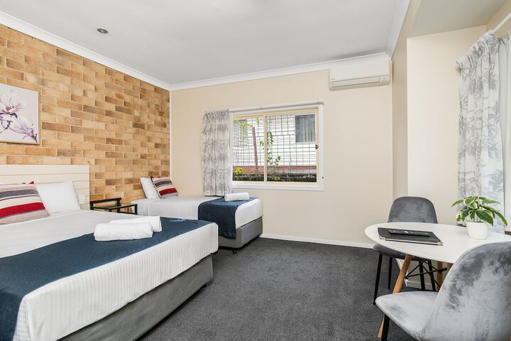 Room 44 of 71