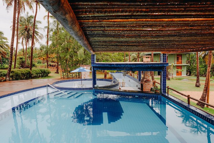 Pool 54 of 66