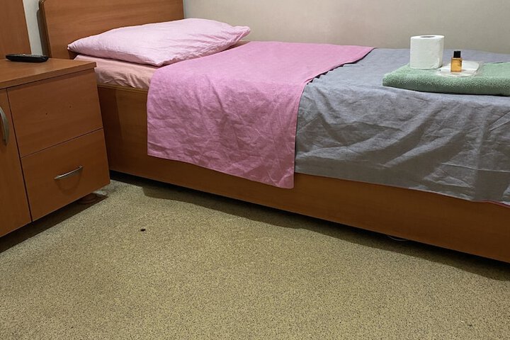 Room 10 of 62