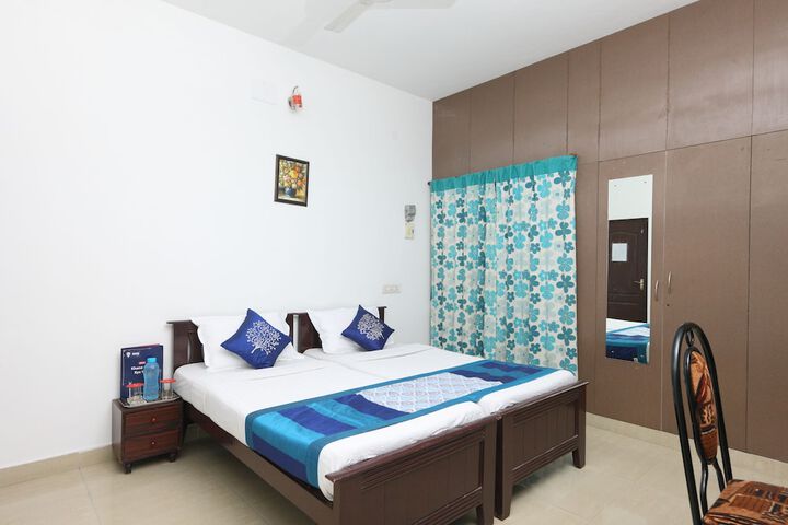 Room 3 of 22