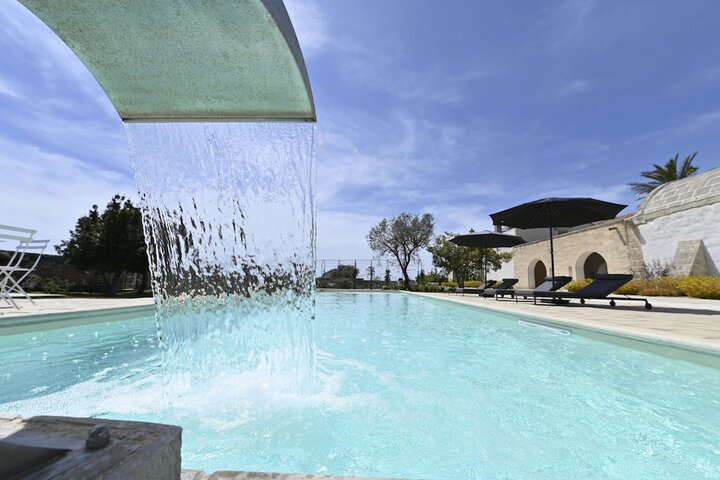 Pool 79 of 114