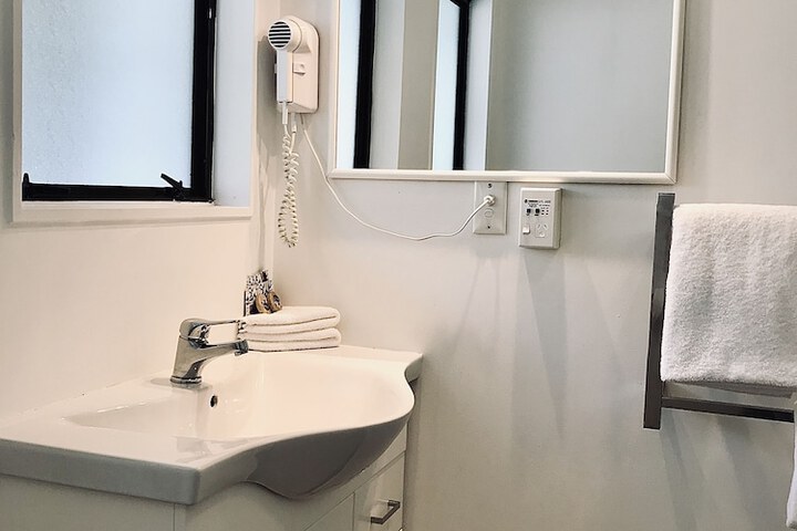 Room 92 of 172
