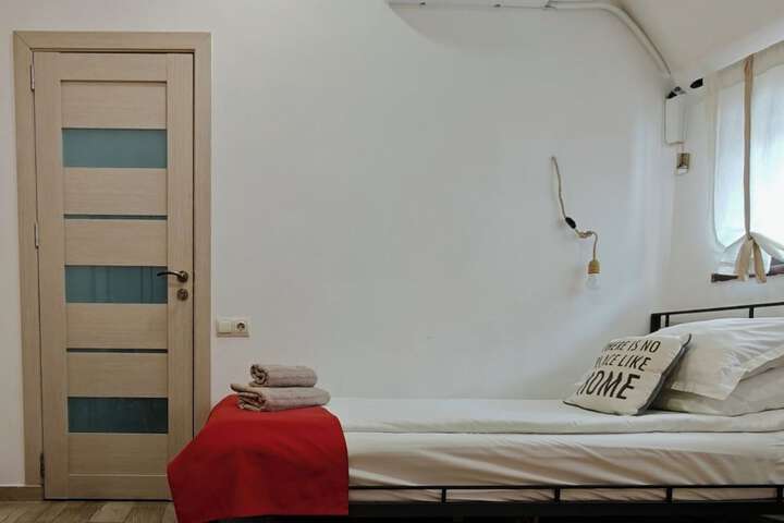 Room 36 of 57