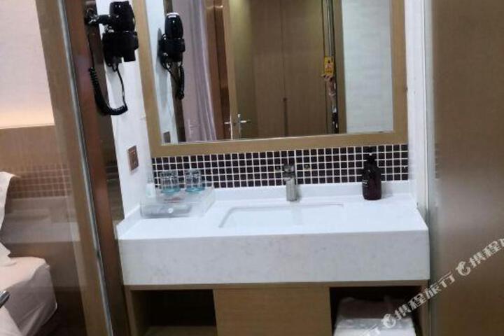 Fulisi Hotel