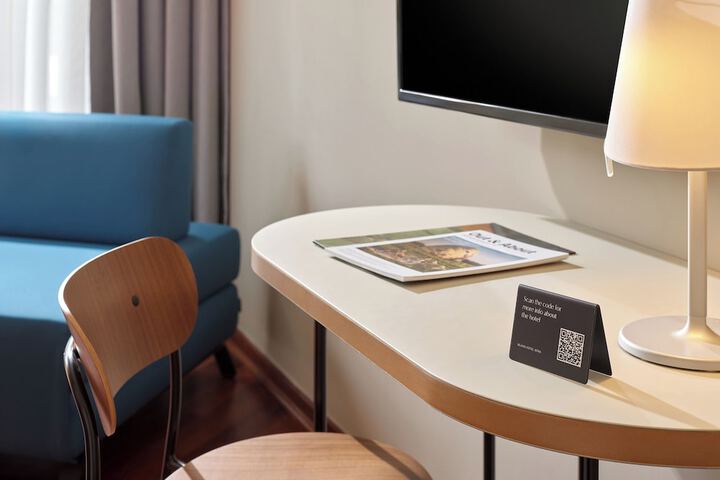 Room 22 of 90