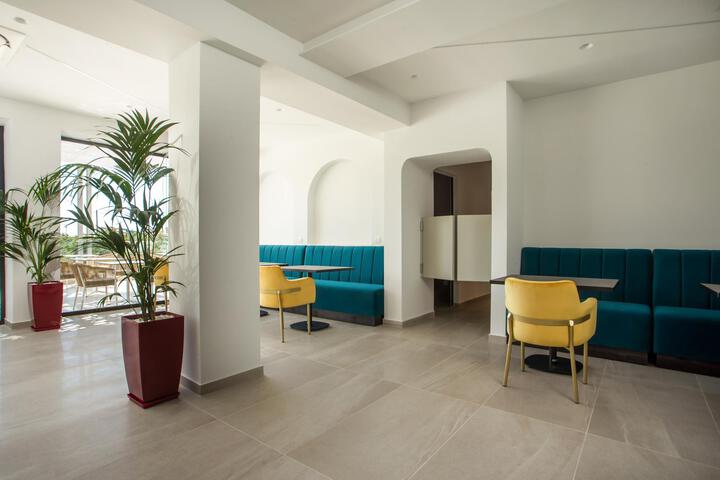 Hotel Interior 12 of 38