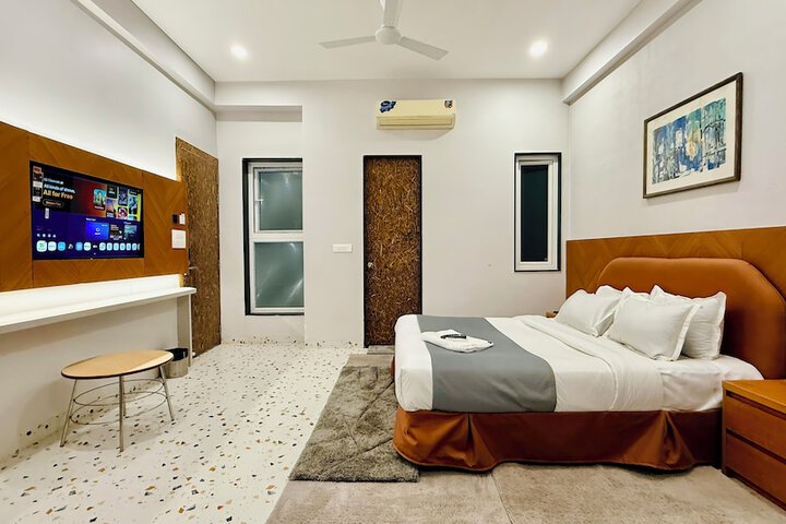 Room 45 of 92