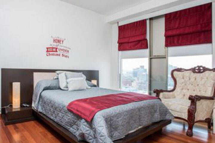 Suite with balcony and pool 1416