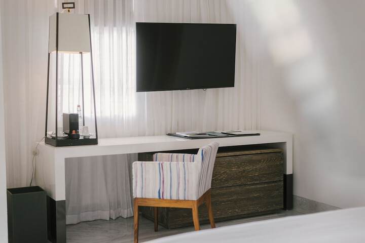 Room 29 of 155