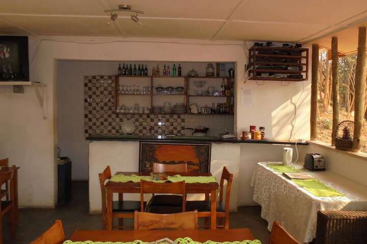 Dining 10 of 14