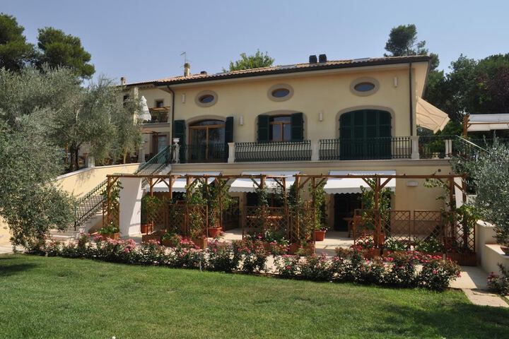 Agriturismo La Limonaia in Mondavio