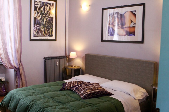 Room 9 of 49