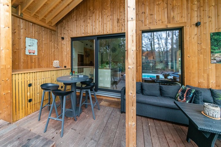 Terrace/Patio 19 of 41