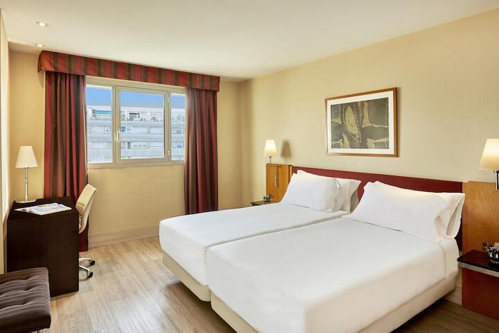 Room 20 of 48