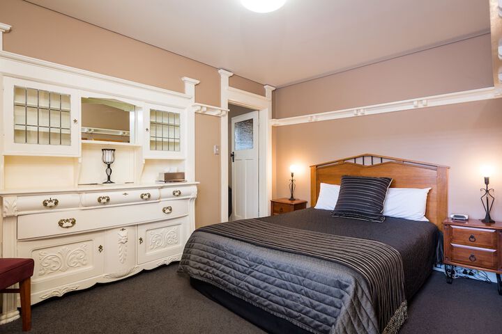 Room 7 of 50