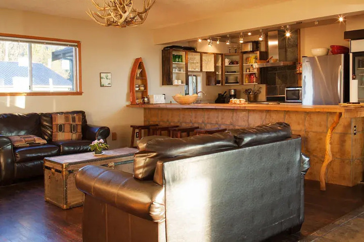 BIG FISH LODGE