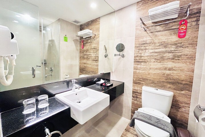 Clean Restrooms