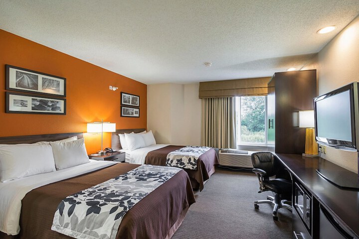 Room 7 of 41