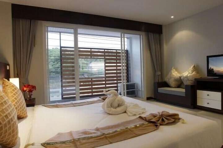 Room 20 of 32