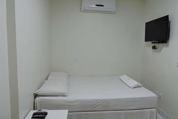 Room 19 of 65